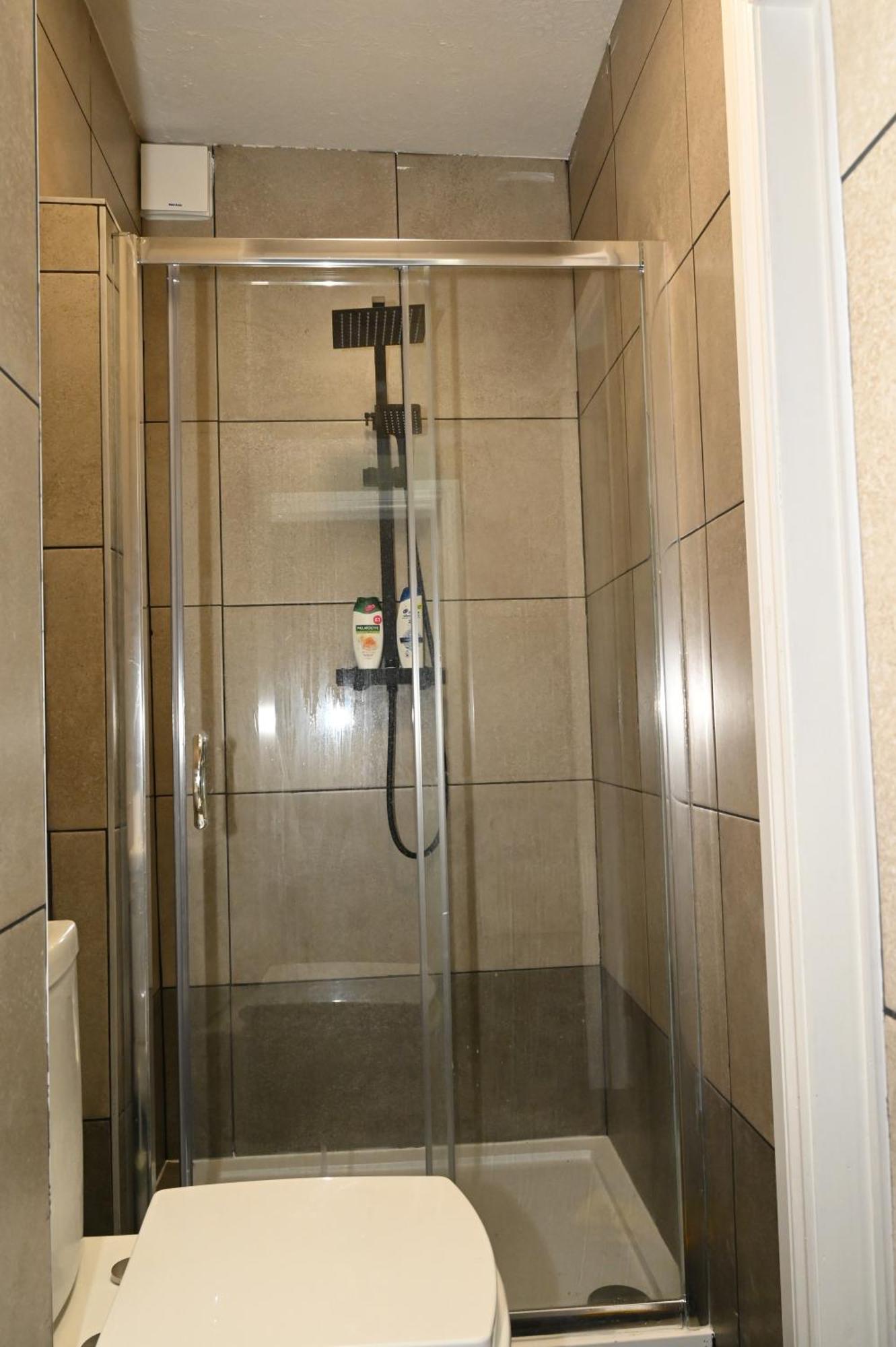 דירות צ'אטהם Cozy Luton מראה חיצוני תמונה